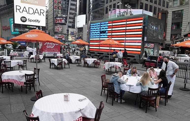 podiumnews.com-17 Negara Bagian AS Catat Rekor Peningkatan Kasus COVID-19